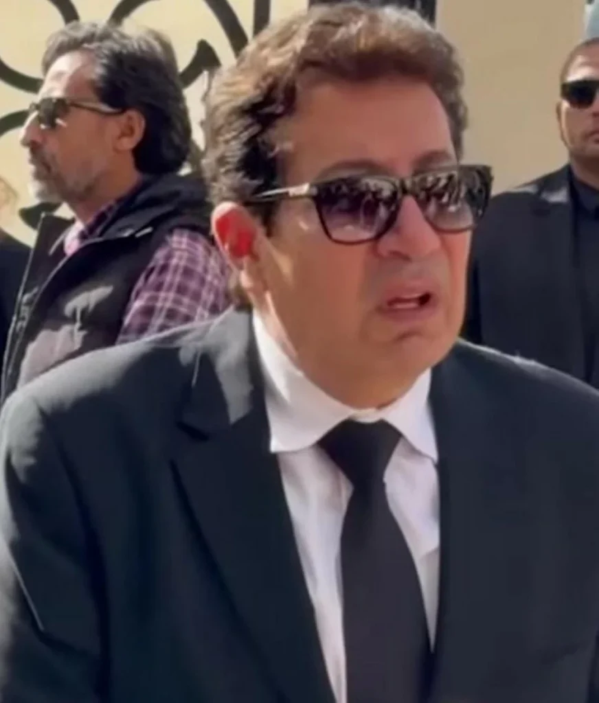 بحضور وزراء وفنانين.. تشييع جثمان والدة هاني رمزي – أخبار السعودية