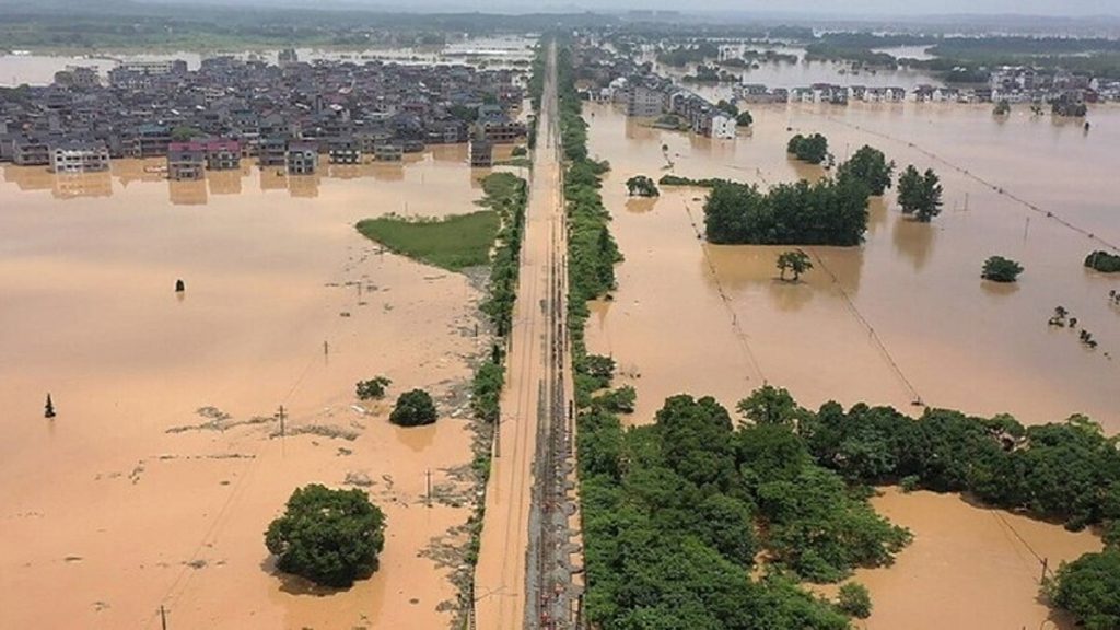 حصيلة ضحايا الفيضانات في 3 دول آسيوية تتجاوز 1100 شخص