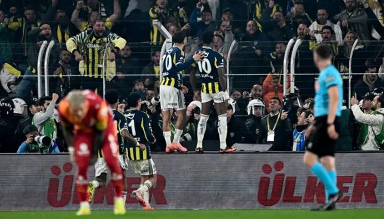 النيابة العامة التركية تأمر باعتقال 29 لاعبا في فضيحة المراهنات