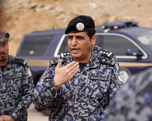 قائد القوات الخاصة للأمن والحماية يتفقد قوة البحر الأحمر