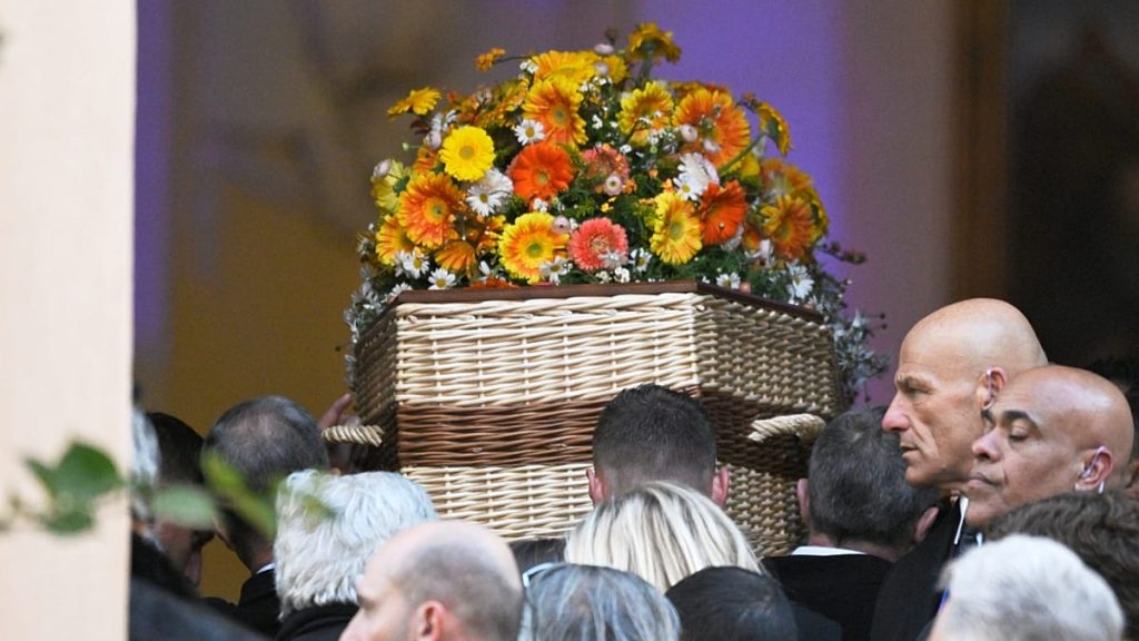 فيديو. فرنسا تودّع بريجيت باردو في مراسم خاصة