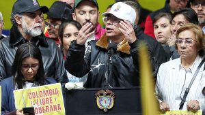 بعد توتر واتهامات متبادلة.. ترامب يدعو رئيس كولومبيا لزيارة البيت الأبيض