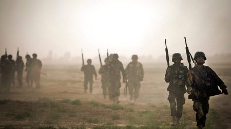 “كمائن وتفجيرات”.. كيف تستعد كندا لسيناريو غزو أميركي محتمل؟