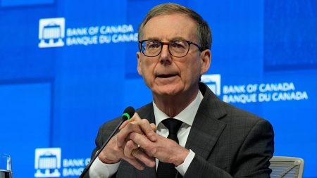 حاكم المركزي الكندي: ولَّى زمن العلاقات التجارية القائمة على قواعد مع واشنطن