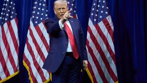 مكالمة بعد العاصفة: ترامب يتحدث عن لقاء مرتقب مع رئيس كولومبيا