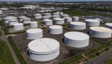 ارتفاع مخزونات النفط في أمريكا خلافاً للتوقعات – أخبار السعودية