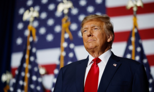 ترامب يهدد إيران عسكرياً وسط تصاعد التوترات في الخليج