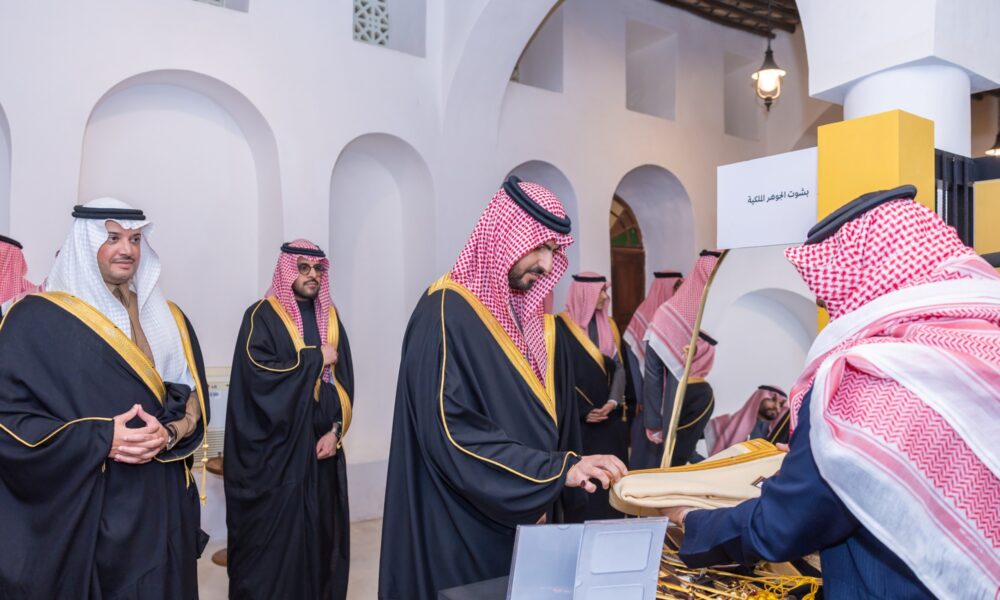 مهرجان البشت الحساوي 2024: فعاليات وتاريخ وتراث الأحساء