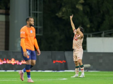 الخلود يكتسح الفيحاء بخماسية دون رد في "دوري روشن"