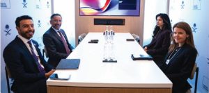 على هامش "دافوس 2026".. وزير الصناعة يبحث الفرص المشتركة في التصنيع المتقدّم مع شركات عالمية