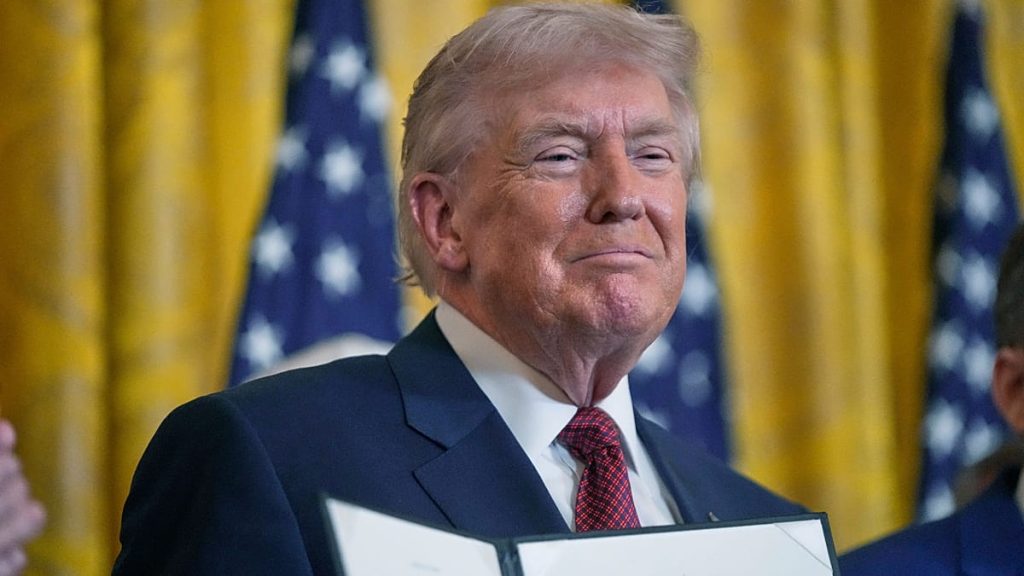 ترامب في صدارة التقييم.. استطلاع يكشف رأي الإسرائيليين في رؤساء أميركا