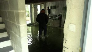 فيديو. فرنسا في حالة تأهب مع فيضانات لوار والعاصفة بيدرو تنذر بمزيد من الفوضى