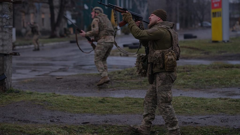 ضربات روسية قبل مفاوضات جنيف.. 23 جريحًا في أوكرانيا وتحركات عسكرية ودبلوماسية مكثفة