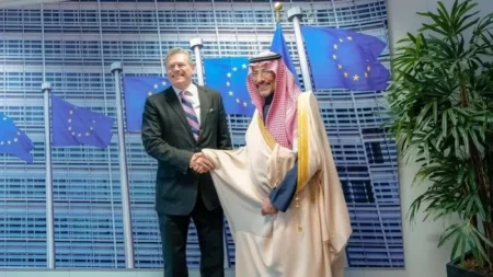 وزير الصناعة يعزز التعاون الاقتصادي مع المفوضية الأوروبية في بلجيكا – أخبار السعودية