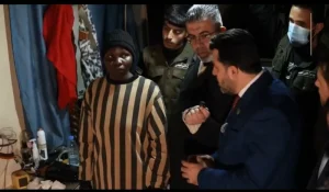 خادمة هدى شعراوي تمثّل وقائع الجريمة وتعترف: اعتقدت أنها «سمّمتني» فقررت قتلها! – أخبار السعودية