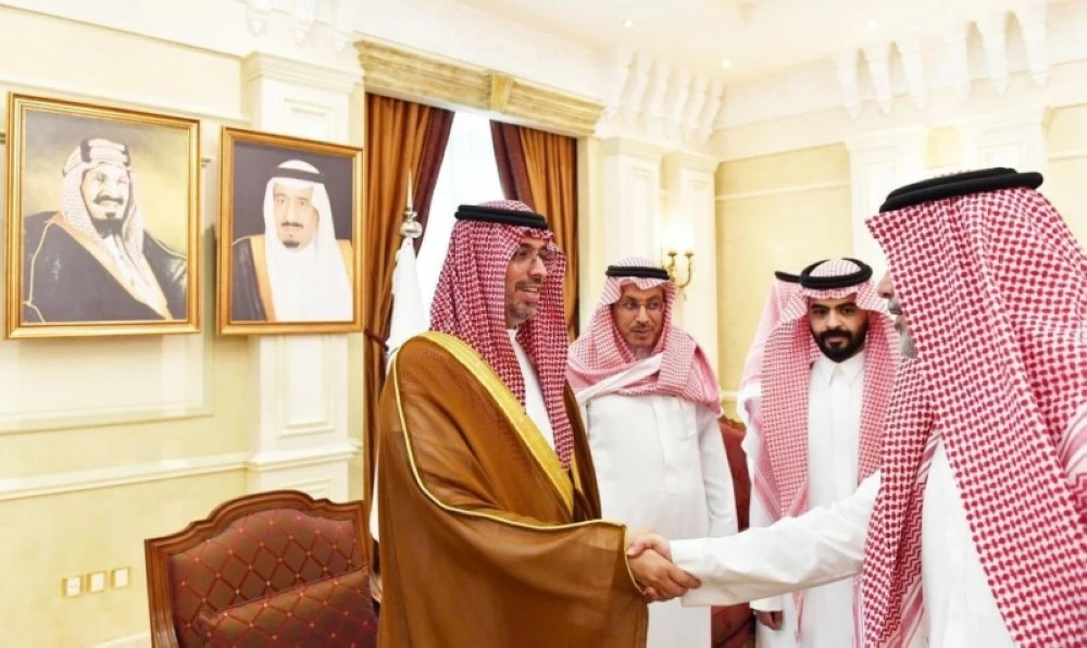مُحافظ جدة يستقبل المهنئين بحلول شهر رمضان المبارك – أخبار السعودية