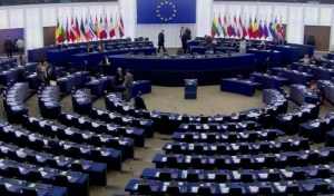 البرلمان الأوروبي يعقد اجتماعاً طارئاً بعد إلغاء الرسوم الجمركية الأمريكية – أخبار السعودية