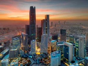 تمكين الجهات الحكومية من طلب استثناء التعاقد مع شركات بلا مقر إقليمي – أخبار السعودية