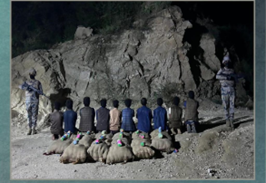 القبض على 10 مخالفين من الجنسية اليمنية لتهريبهم 240 كيلوجرامًا من القات في جازان