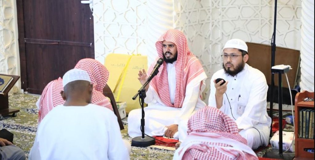 تنفيذ حزمة برامج دعوية في مساجد المنطقة المركزية المحيطة بالمسجد الحرام