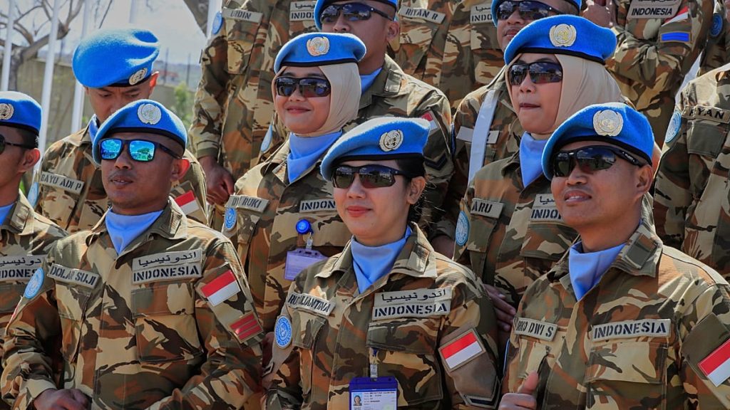 مقتل جندي من “اليونيفيل” في جنوب لبنان.. إندونيسيا تنعاه والأمم المتحدة تطالب بالمساءلة