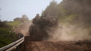 إصابة نجل سموتريتش بنيران حزب الله على الحدود اللبنانية.. وتحذير لسكان شمال إسرائيل