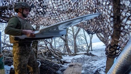 بطلب أمريكي ولحماية القواعد العسكرية.. أوكرانيا ترسل خبراء وطائرات مسيرة اعتراضية إلى الأردن