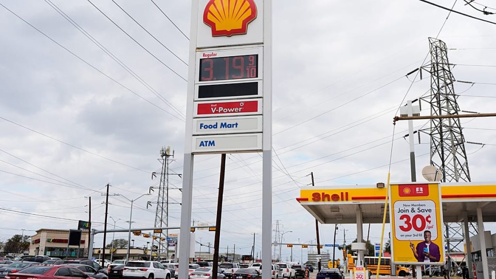 كابوس الطاقة في أوروبا: تحذيرات من نقص حاد في الإمدادات والقارة تواجه شبح “تحديد الحصص”