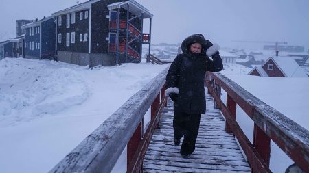 خطة غير مسبوقة في غرينلاند.. الدنمارك جهّزت متفجرات لتعطيل المطارات تحسّبًا لتحرك أمريكي