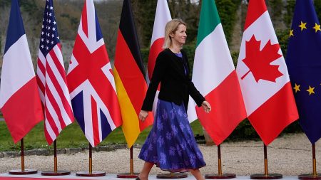 الاتحاد الأوروبي يتهم روسيا بدعم إيران استخباراتيا لاستهداف أميركيين