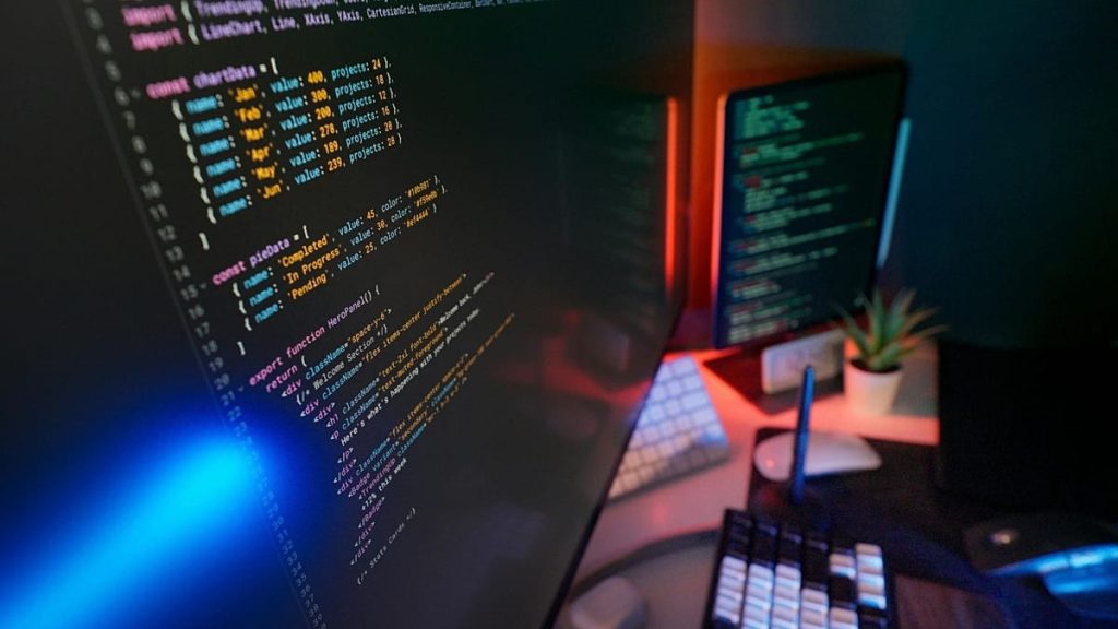 هجوم سيبراني واسع.. مجموعة إيرانية تعلن استهداف شركة طبية أمريكية