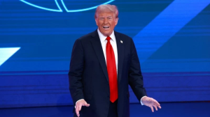 ترمب لإيران: فات أوان التفاوض بعد تدمير قدراتكم العسكرية