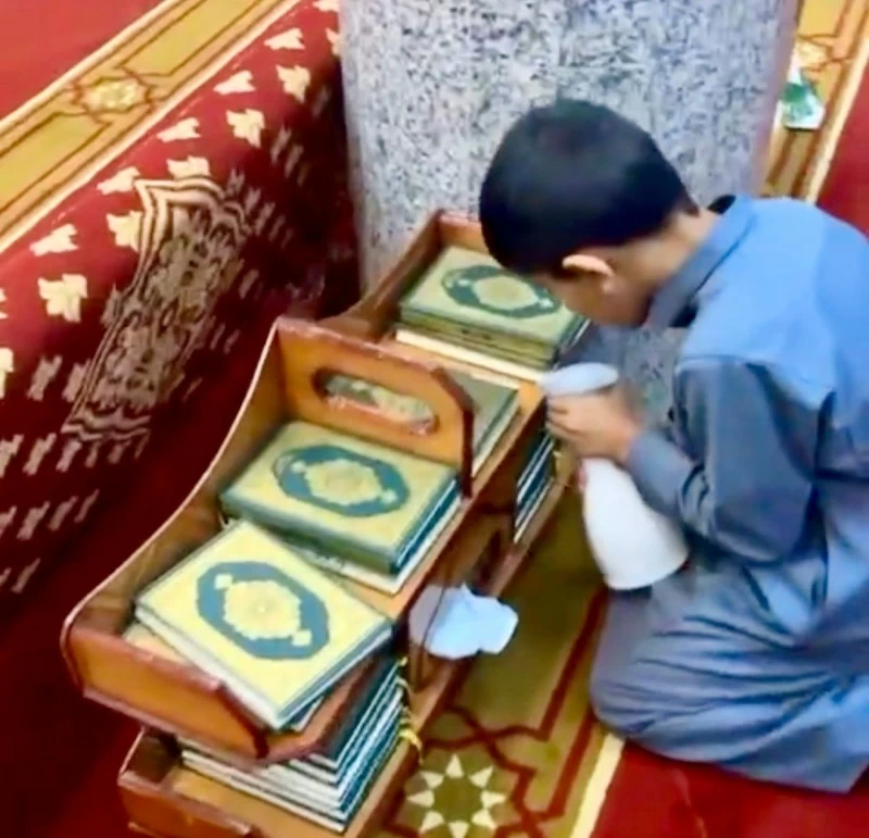 عُمر الأسمري.. هِمَّةٌ تسبقُ العُمْر