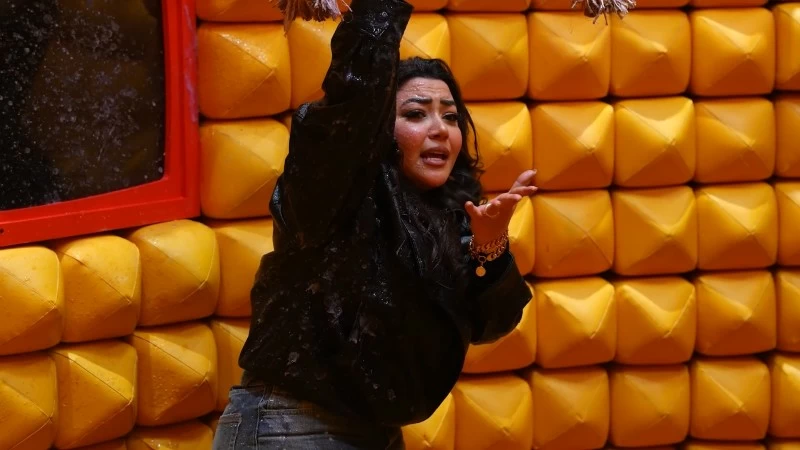 رحمة محسن تخضع للعلاج الطبيعي بعد إصابة رامز ليفل الوحش