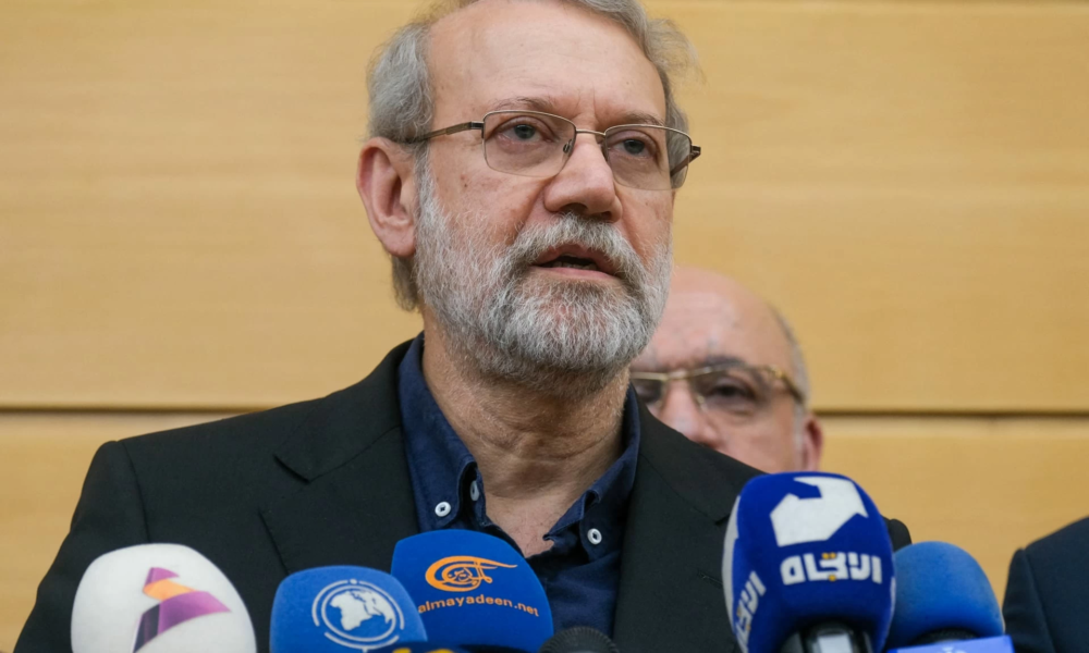 لاريجاني يرد على تهديدات ترمب لإيران بشأن مضيق هرمز