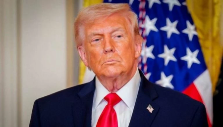 ترمب يرفض الاتفاق مع إيران ويهدد بقصف جزيرة خرج