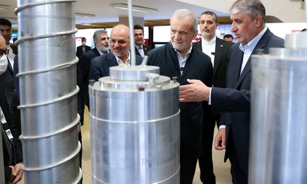 ما خيارات ترمب للسيطرة على المواد النووية الإيرانية؟