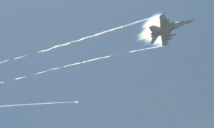 أمريكا تنفي سقوط مقاتلة في إيران وتؤكد تنفيذ 8000 هجوم جوي