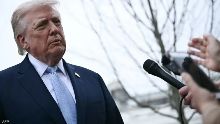 كشف أنه تحدث مع زعيم رفيع في طهران.. ترمب: اتفاق من 15 نقطة مع إيران