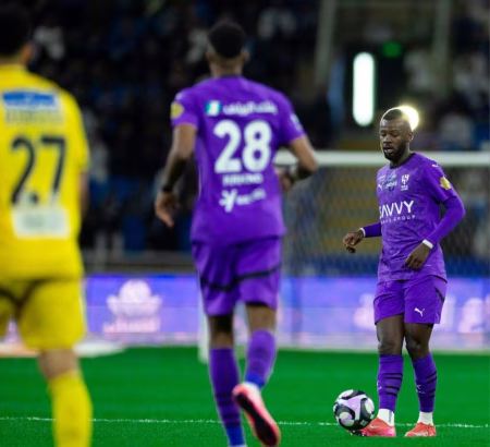 غيابات مؤثرة في مواجهة الهلال أمام التعاون بدوري روشن