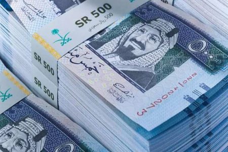سعر الريال السعودي مقابل الجنيه المصري والعملات العربية اليوم الأحد 19-9-1447