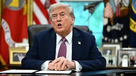 ترامب: الحملة العسكرية الأميركية على إيران مستمرة بكامل قوتها