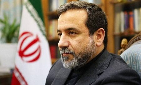 إيران تلمح إلى إمكانية عبور السفن غير المرتبطة بالحرب لمضيق هرمز