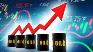 أسعار النفط ترتفع 4.7%.. وتسجل أعلى مستوى منذ أكثر من عام