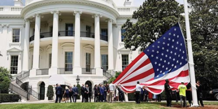 أمريكا تؤكد قدرتها على السيطرة على جزيرة خارك الإيرانية