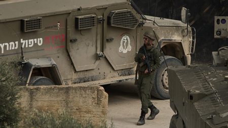 الشرطة الإسرائيلية توقف 8 مشتبهاً بهم في أعقاب هجمات لمستوطنين بالضفة الغربية