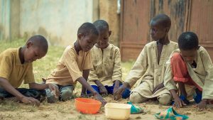 273 مليون طفل بلا تعليم.. اليونسكو تحذّر: الأطفال هم الأكثر تضرراً من الأزمات