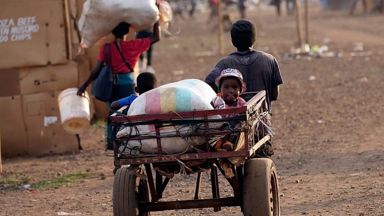 تقرير أممي يحذر: شبح الفقر يهدد 32 مليون شخص عالمياً بسبب تداعيات الحرب في إيران