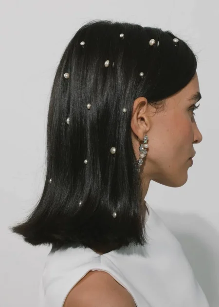 من الإكسسوار إلى المجوهرات.. تزيين الشعر بأسلوب فاخر – أخبار السعودية