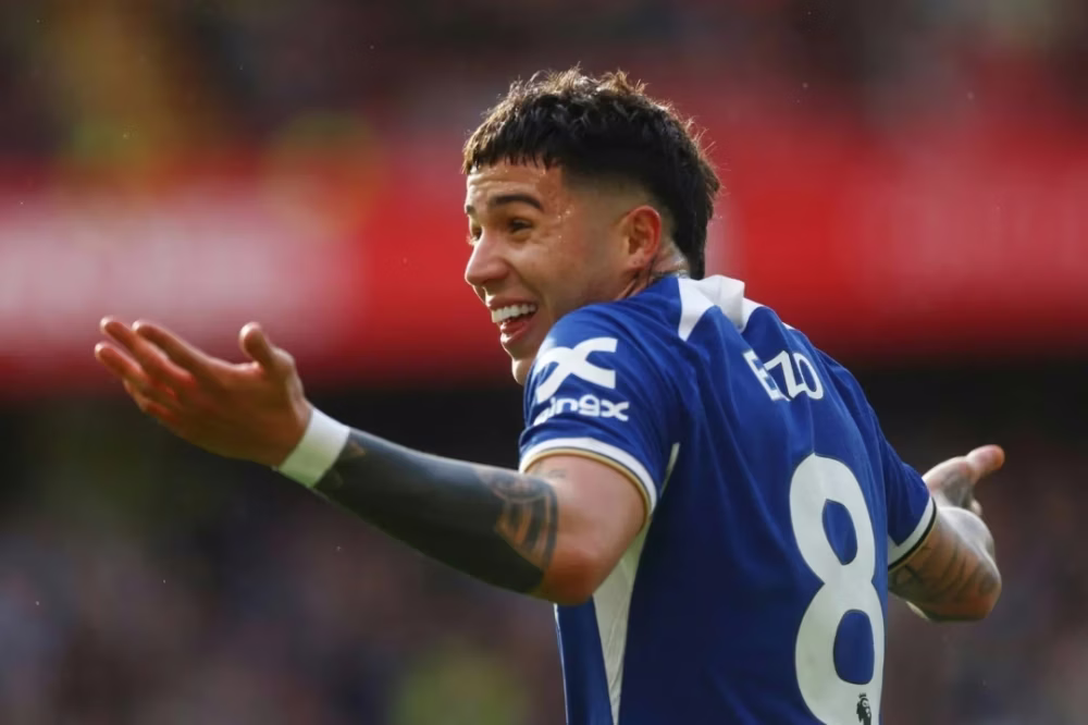 إنسو فرنانديس يعتذر لتشيلسي بعد أزمة تصريحات مستقبله